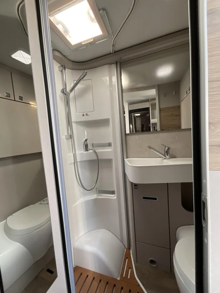 Fahrzeugbild Hymer Exsis-i Pure 580 36.750,- EUR Vorteil! #13