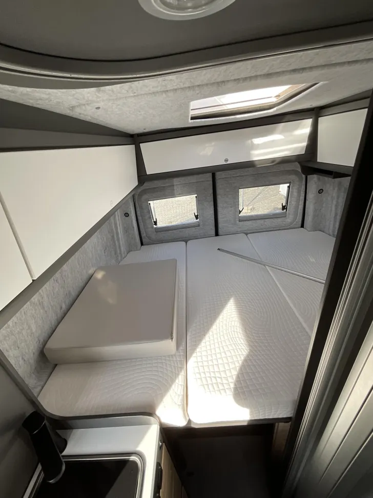 Fahrzeugbild Dethleffs Globetrail Performance 600 DR VW Solar, Markise #11