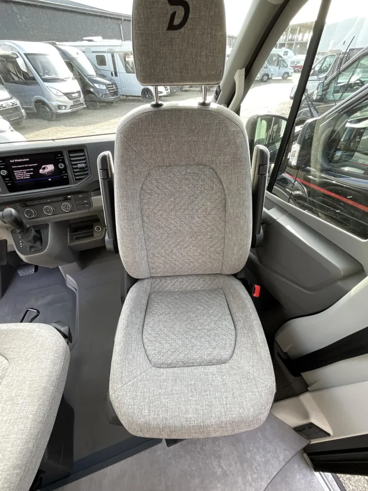 Fahrzeugbild Dethleffs Globetrail Performance 600 DR VW Solar, Markise #14