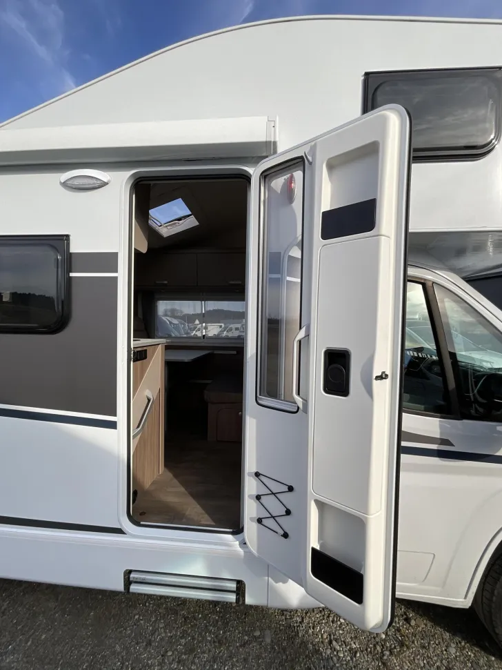 Fahrzeugbild Carado pro A 361 Automatik, Solar, Navi, Sat, TV, Marki #12