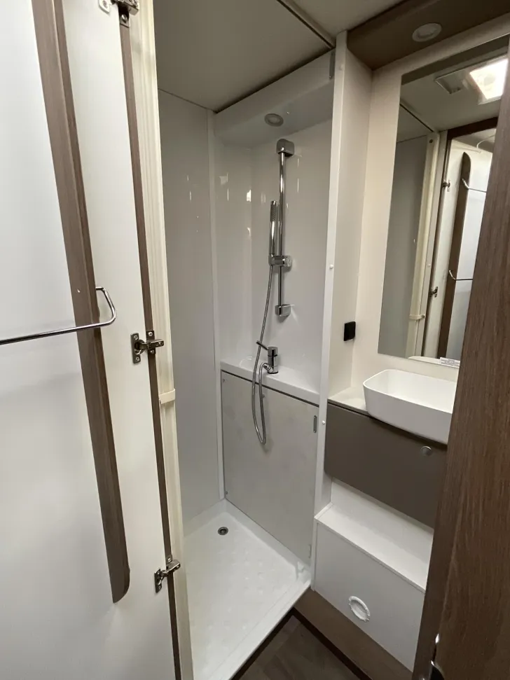 Fahrzeugbild Carado pro A 464 #17