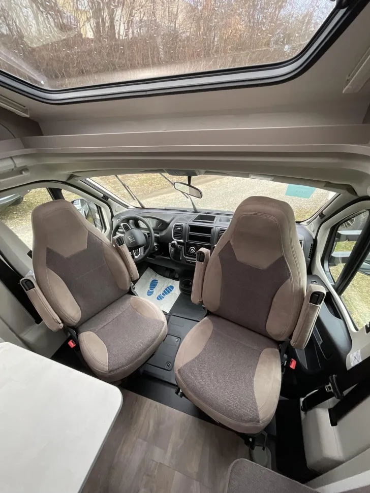 Fahrzeugbild Carado T 448 Markise, Automatik #15