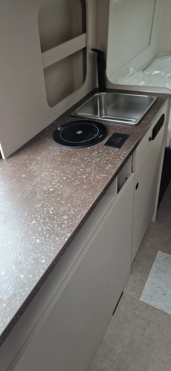 Fahrzeugbild Bürstner Papillon PC 6.0 2Komfort-Paket + Multimedia-Pa #5