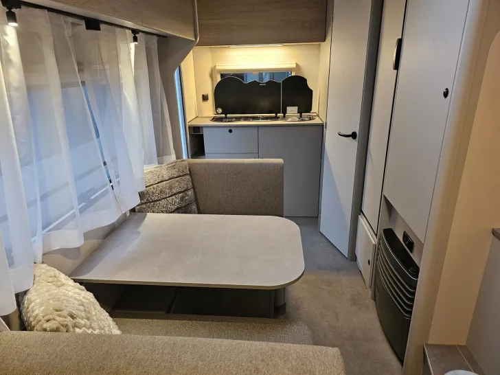 Fahrzeugbild LMC Sassino 430 D sofort Verfügbar #5