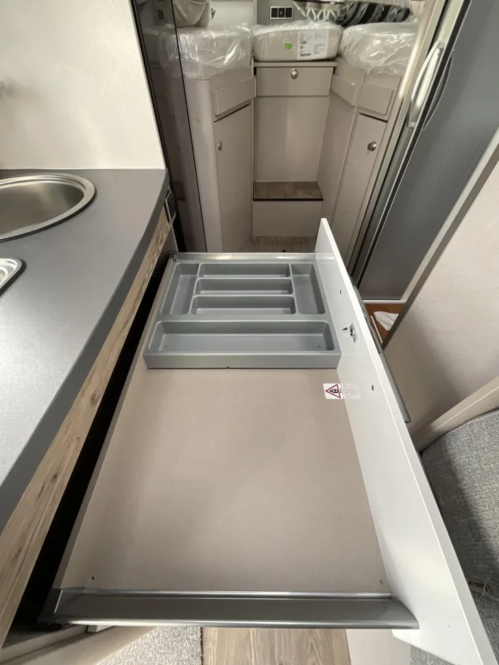 Fahrzeugbild Hymer Exsis-i 474 Solar, TV, Lithium-Batterie #8