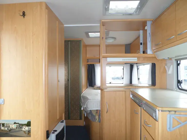 Fahrzeugbild Knaus Blue Line 450 TF Nr. 32 - franz. Bett, RSG #6