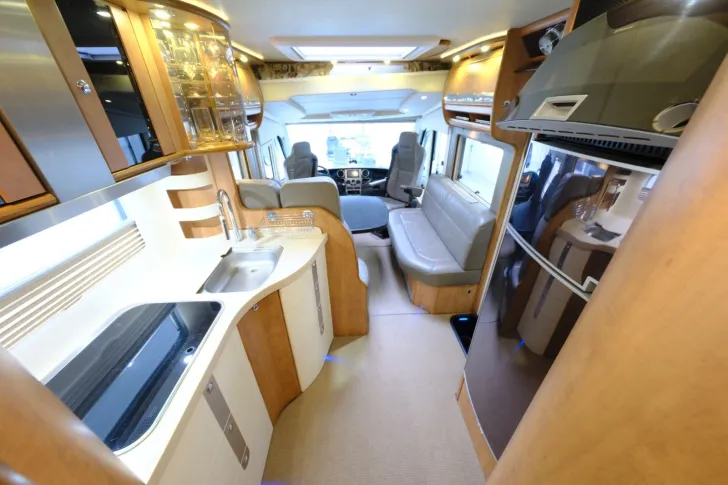 Fahrzeugbild Carthago Chic I 62 HighLine/Automatik/Queensbett+Hubbett #10
