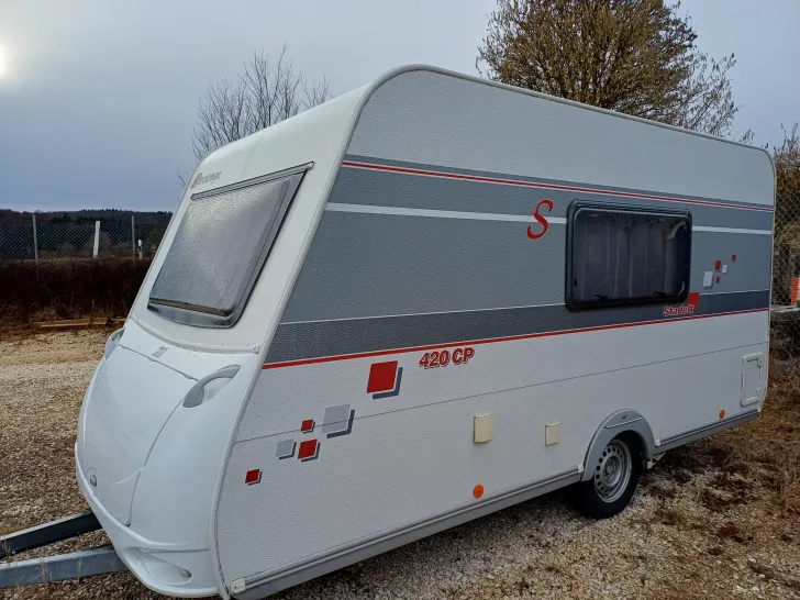 Fahrzeugbild Sterckeman Starlett 420 CP #3