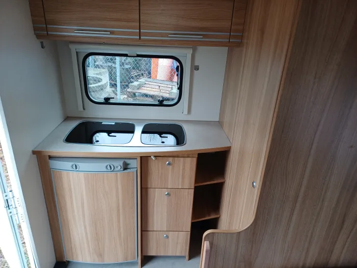 Fahrzeugbild Sterckeman Starlett 420 CP #9