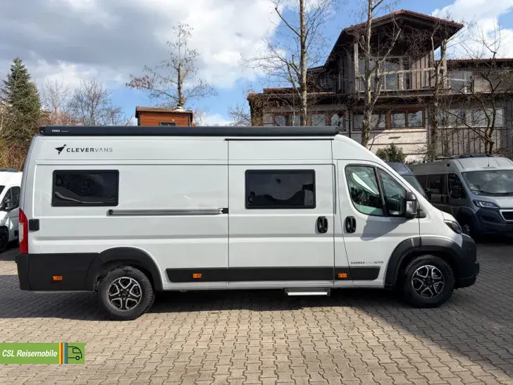 Fahrzeugbild Clever Runner 636 Active - Hubbett - Markise - Solar #2