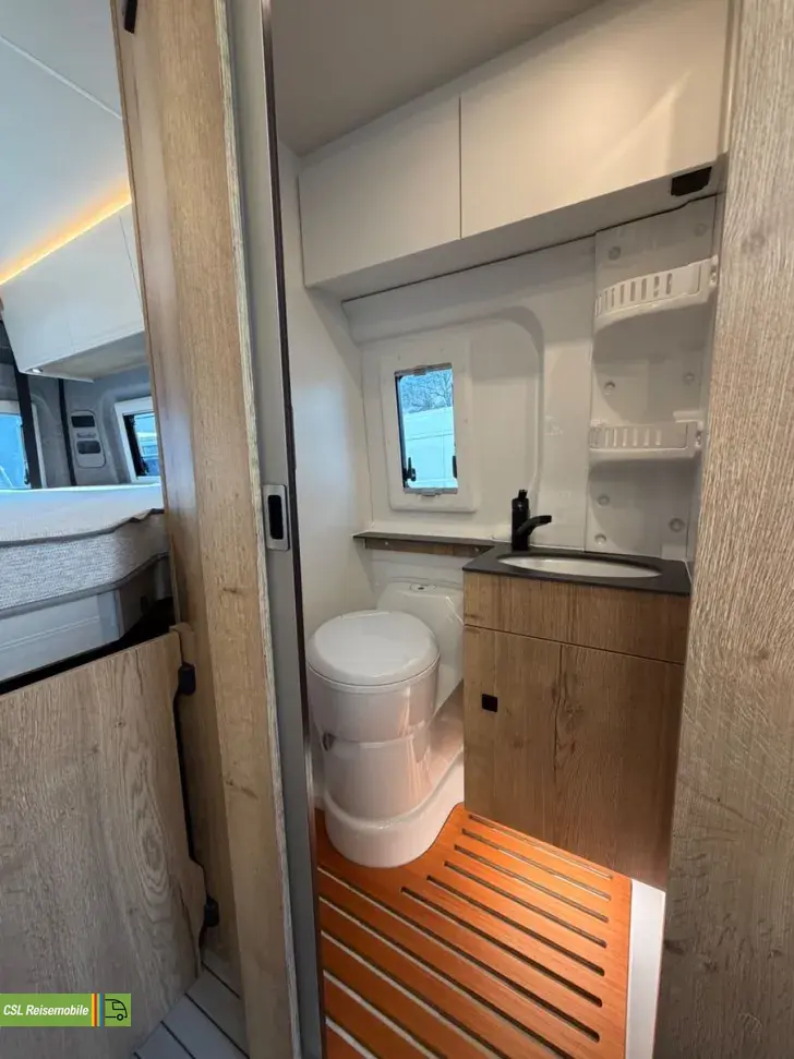 Fahrzeugbild Clever Runner 636 Active - Hubbett - Markise - Solar #35