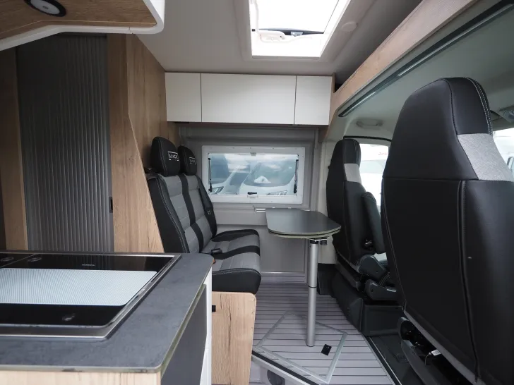 Fahrzeugbild Clever Celebration Black Edition, Tageszulassung ! #6