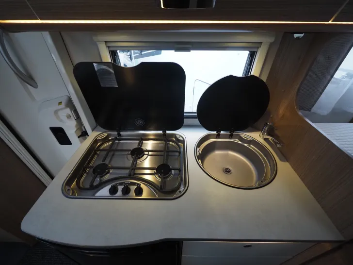 Fahrzeugbild Carado T 132, Solar, Lithium, SAT TV, Wechselr., uvm. ! #12