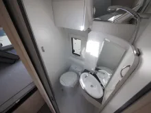 Fahrzeugbild Clever Celebration, Truma D/E, Schwenkbad, Tageszul. #14