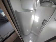 Fahrzeugbild Clever Celebration, Truma D/E, Schwenkbad, Tageszul. #15