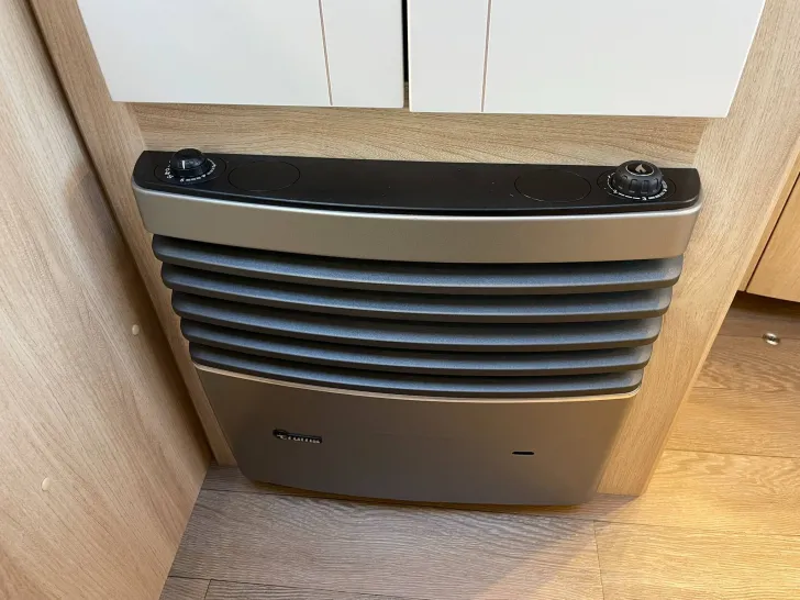 Fahrzeugbild Hobby De Luxe 540 KMFe IC-Line MJ2026 #37