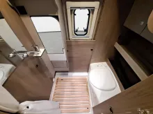 Fahrzeugbild Carado pro CV 541 Automatik, Rahmenfenster #14