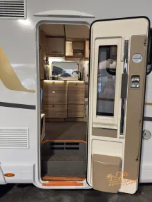 Fahrzeugbild Eura Mobil Profila RS 720 QF Tageszulassung #10