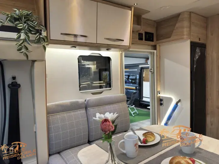 Fahrzeugbild Eura Mobil Profila RS 720 QF Tageszulassung #15