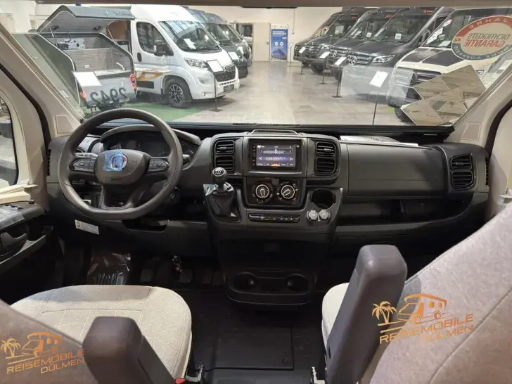 Fahrzeugbild Eura Mobil Profila RS 720 QF Tageszulassung #27