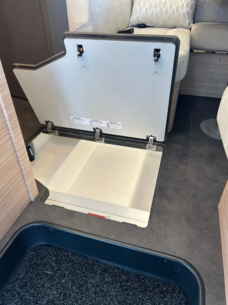 Fahrzeugbild Malibu T 430 KB LE lightweight #16