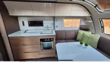Fahrzeugbild Adria Alpina 663 UK Premium Wohnwagen, w #7