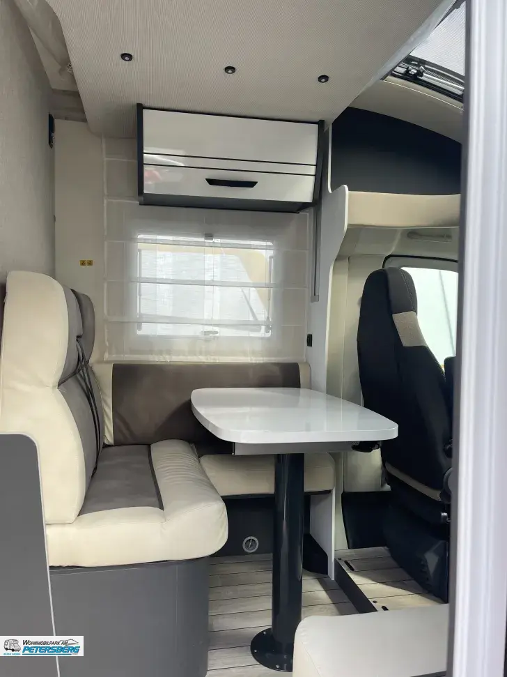 Fahrzeugbild Forster T 699 EB 140 PS * Automatik * 3,5 t #5