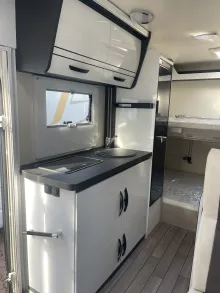 Fahrzeugbild Forster A 699 DVB 3,5 t * 165 PS * Winterpaket #8