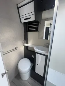 Fahrzeugbild Forster A 699 DVB 3,5 t * 165 PS * Winterpaket #19