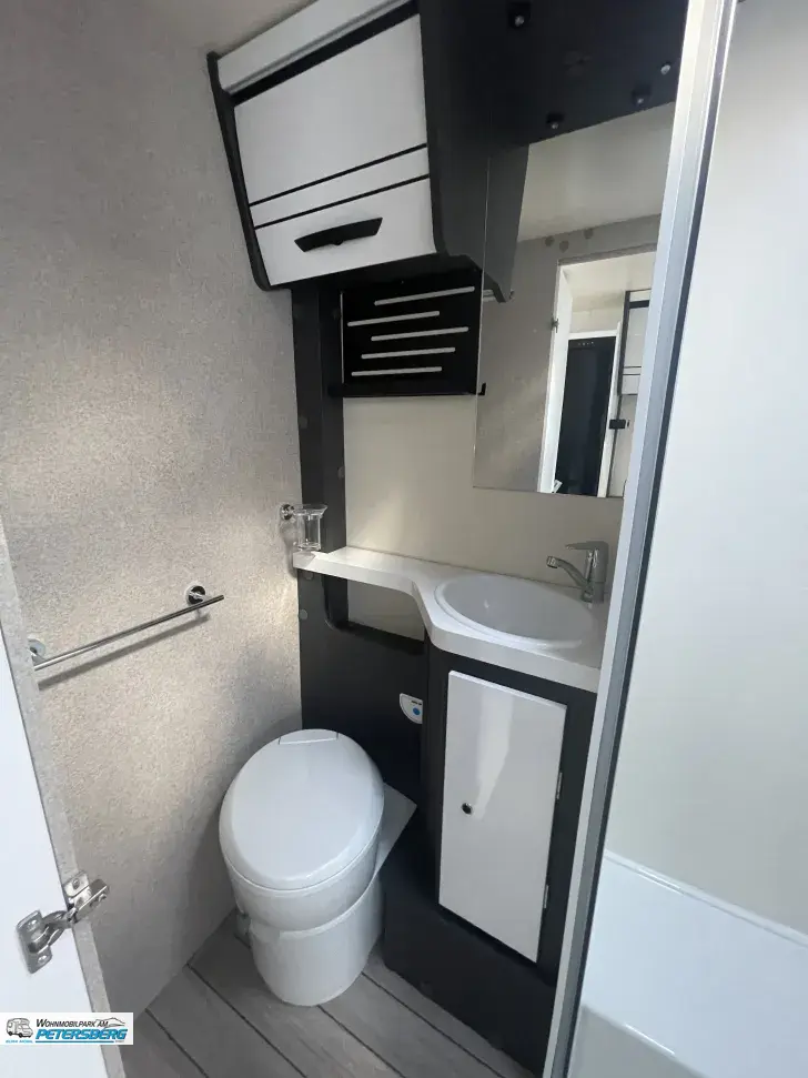 Fahrzeugbild Forster A 699 DVB 3,5 t * 165 PS * Winterpaket #19