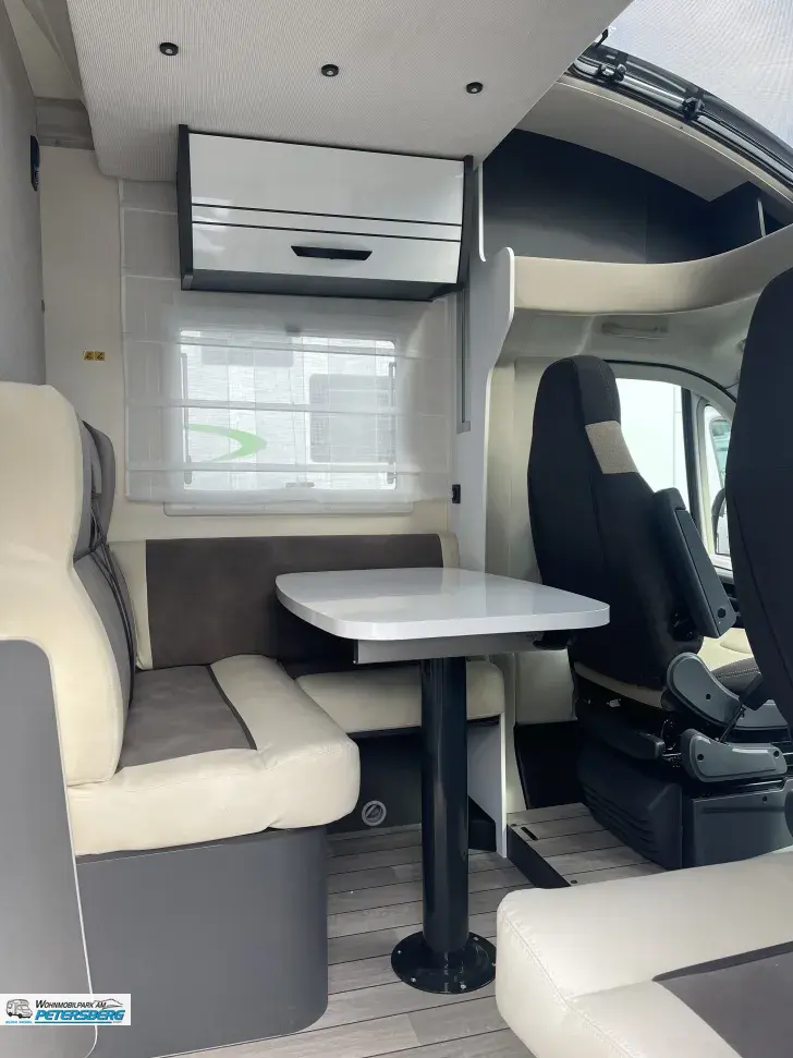 Fahrzeugbild Forster T 699 EB inkl. Winterpaket #5