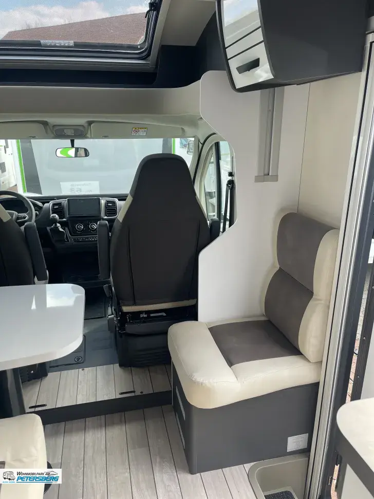 Fahrzeugbild Forster T 699 EB inkl. Winterpaket #6