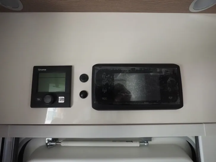 Fahrzeugbild Laika ECOVIP H 3109,180 PS Automatik, Markise #17