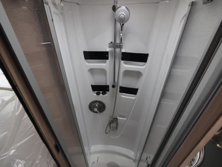 Fahrzeugbild Laika ECOVIP L 4009, Alde,Chassis Pro & Safety Pack #14