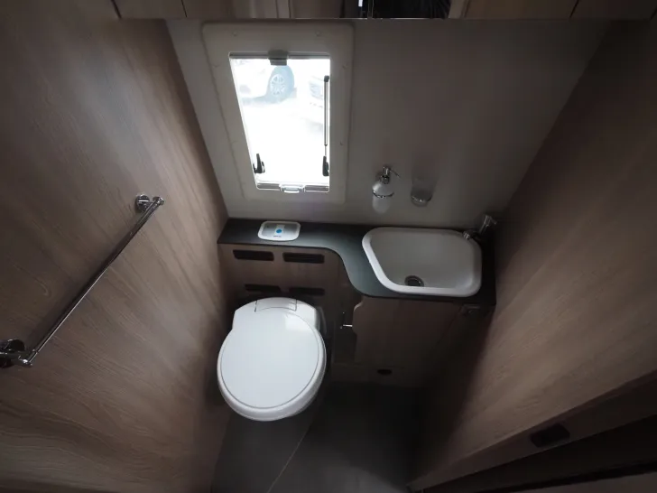 Fahrzeugbild Laika ECOVIP L 4009, Alde,Chassis Pro & Safety Pack #18