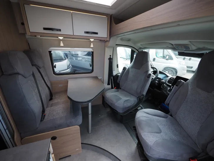 Fahrzeugbild Pössl 2Win RS Plus, Breeze, Lounge, Easy Driving etc #8