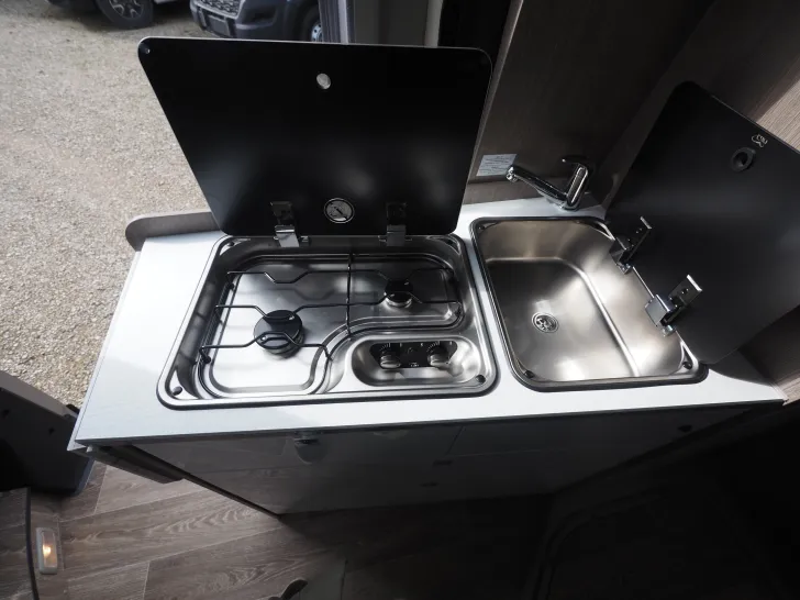 Fahrzeugbild Pössl Roadcruiser Revolution, El. Hubbett, Safetypack #8