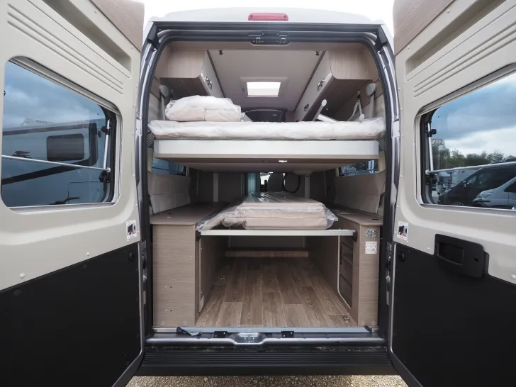 Fahrzeugbild Pössl Roadcruiser Revolution, El. Hubbett, Safetypack #15