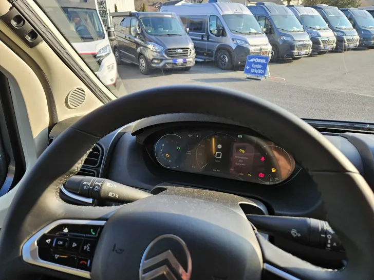 Fahrzeugbild Pössl Roadcruiser Revolution, Winter & Safetypaket #11