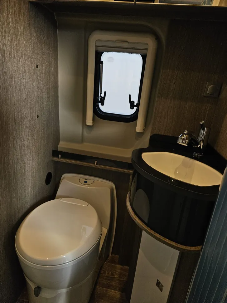 Fahrzeugbild Pössl Roadcruiser Revolution, Winter & Safetypaket #26