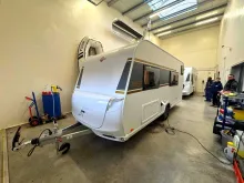 Fahrzeugbild Bürstner B66 480 TK STOCKBETTEN|GFK|DUSCHE|HECKGARAGE #3