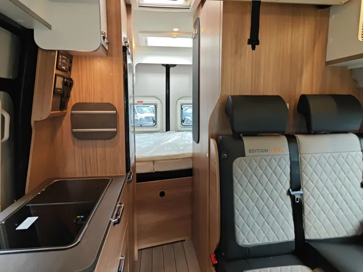 Fahrzeugbild Weinsberg CaraBus EDITION FIRE 600 DQ Sie sparen 7.459,- ! #18