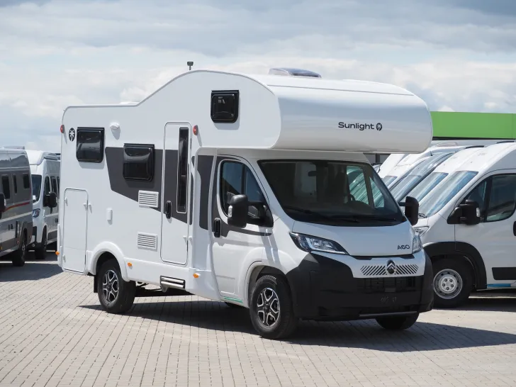 Fahrzeugbild Sunlight A 60, Neues Modell, mit Automatik ! #3