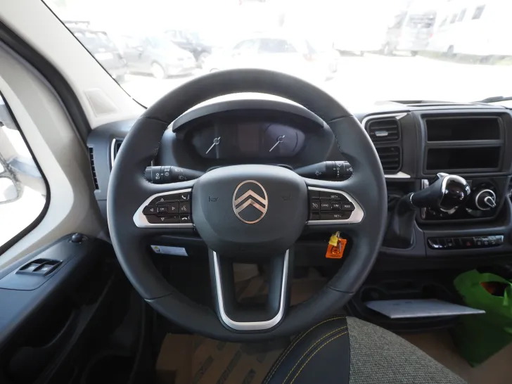 Fahrzeugbild Sunlight A 60, Neues Modell, mit Automatik ! #5