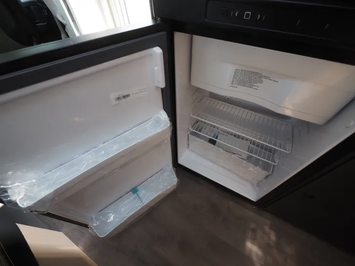 Fahrzeugbild Sunlight A 60, Neues Modell, mit Automatik ! #12