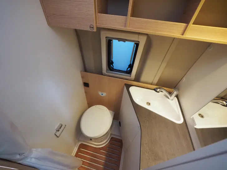 Fahrzeugbild Sunlight CLIFF 600 Modell 26, 3. Bett, Sonderpreis ! #16