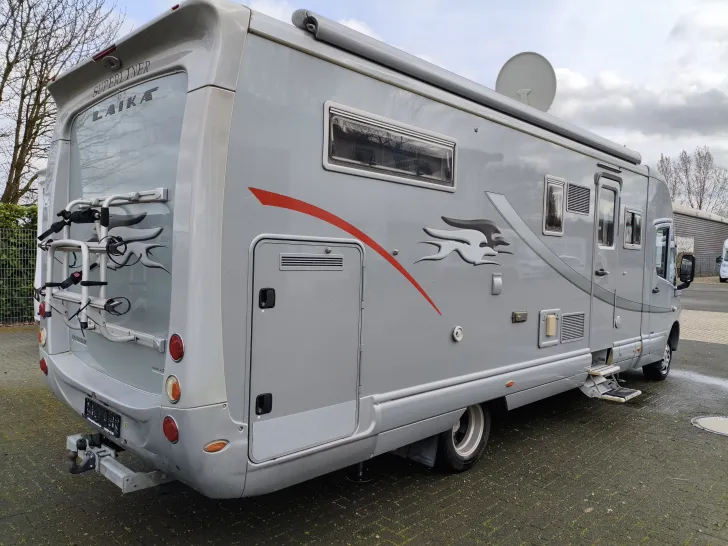 Fahrzeugbild Laika Rexosline 800 L Iveco 5.4to - hydr.Hubstützen- #4