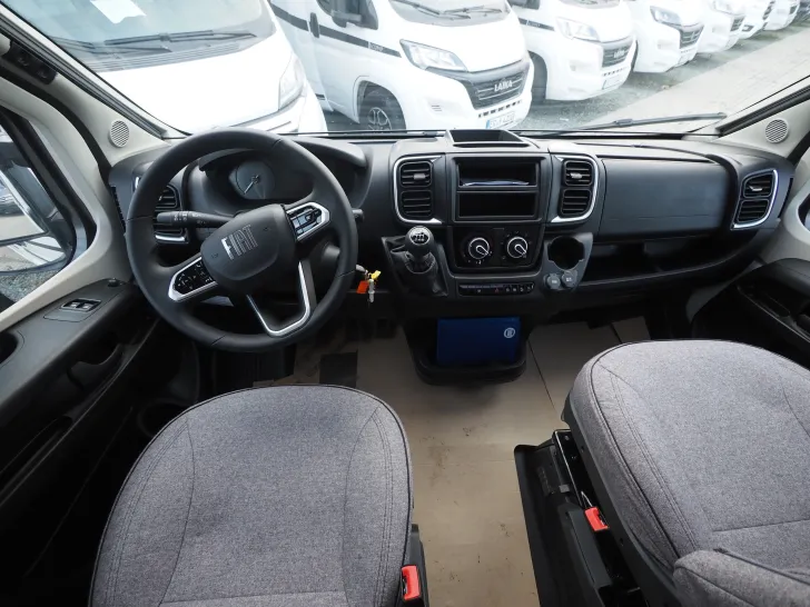 Fahrzeugbild Sunlight V 67S Adventure Edition, Mod. 2026, Easy Fold #5