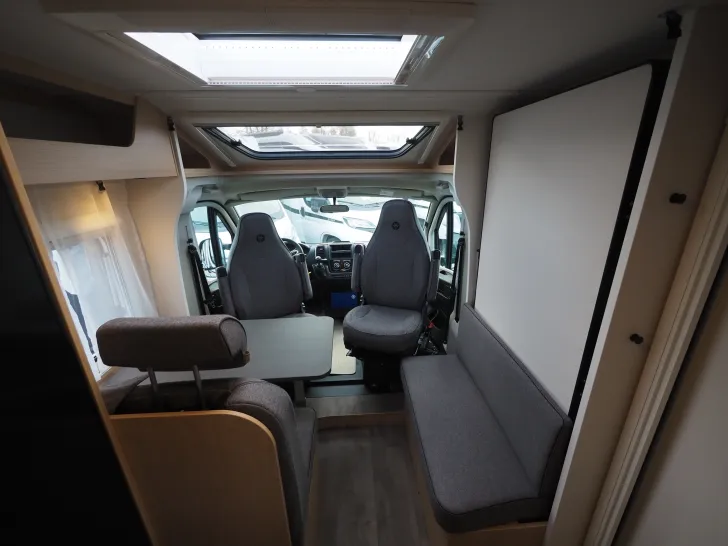 Fahrzeugbild Sunlight V 67S Adventure Edition, Mod. 2026, Easy Fold #7