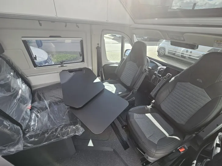 Fahrzeugbild Adria Twin Selection 640 SLB Abstand-Tempomat|Solaranl #16